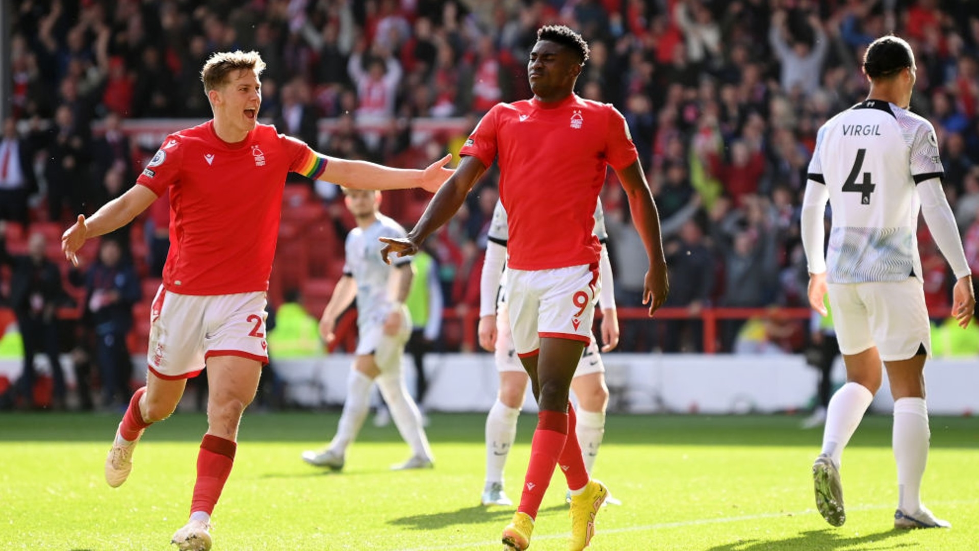 将篮球稳稳 将篮球稳稳